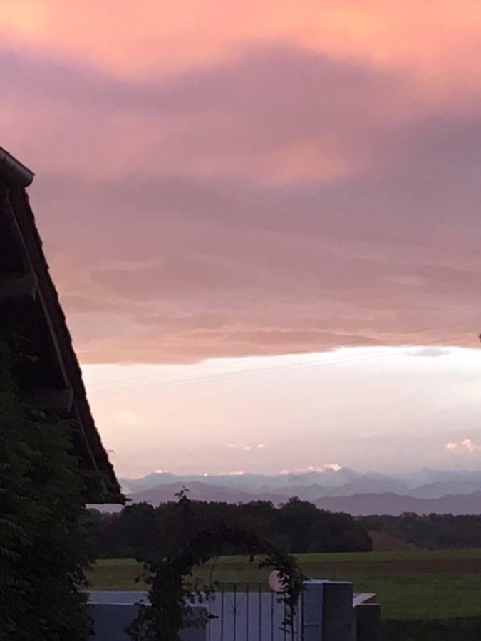 Gite Au Marron Seissan Kültér fotó